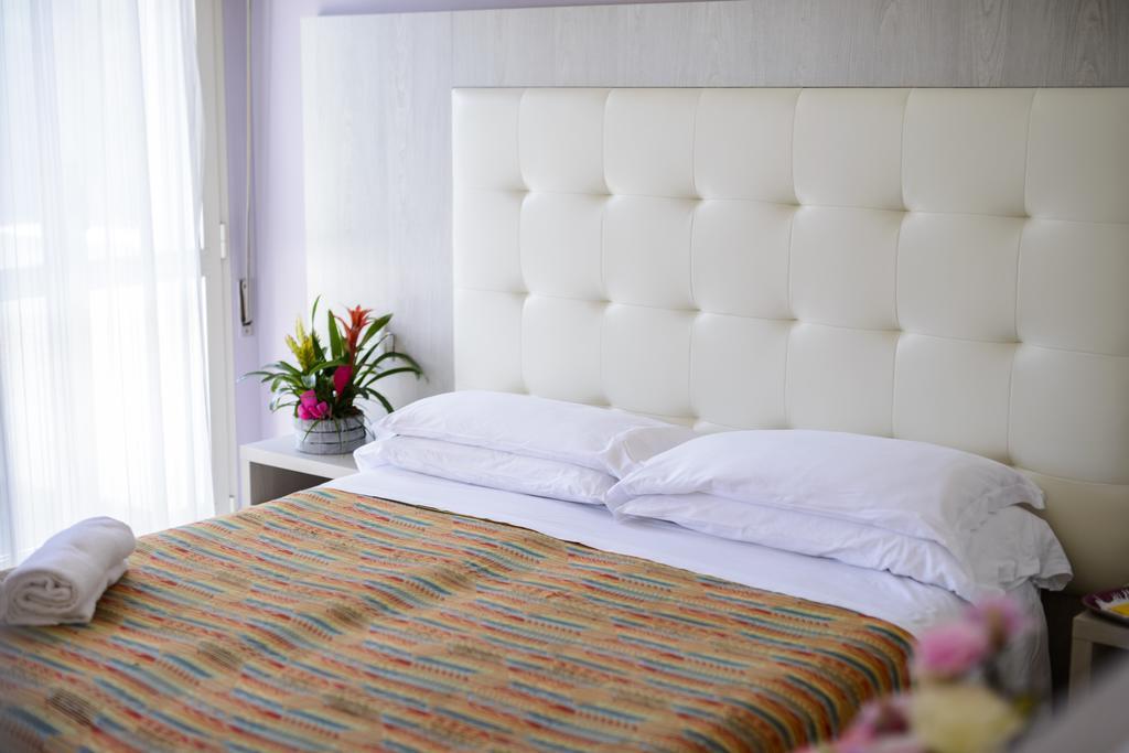 Hotel Suisse Milano Marittima Bilik gambar