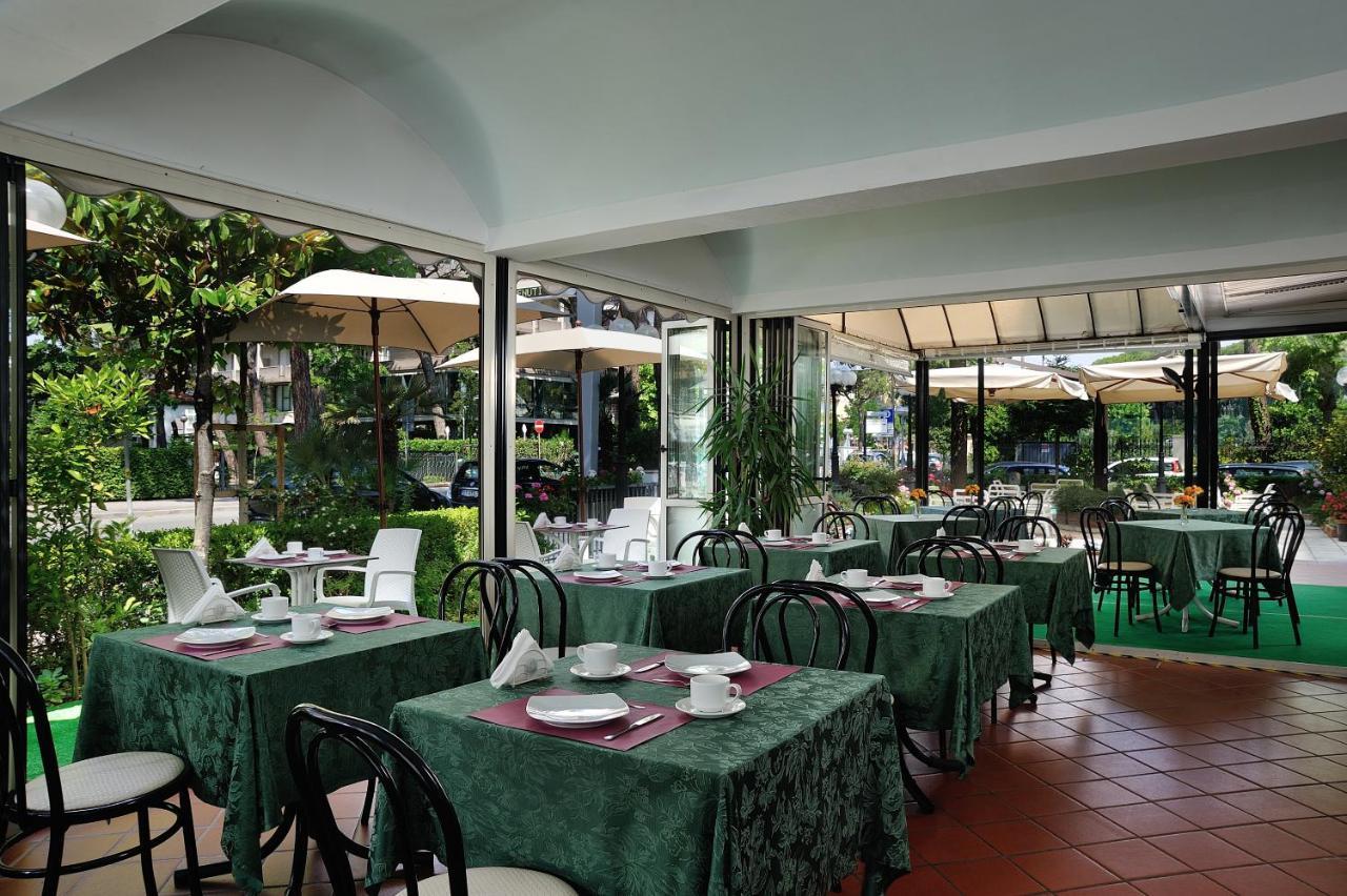 Hotel Suisse Milano Marittima Luaran gambar