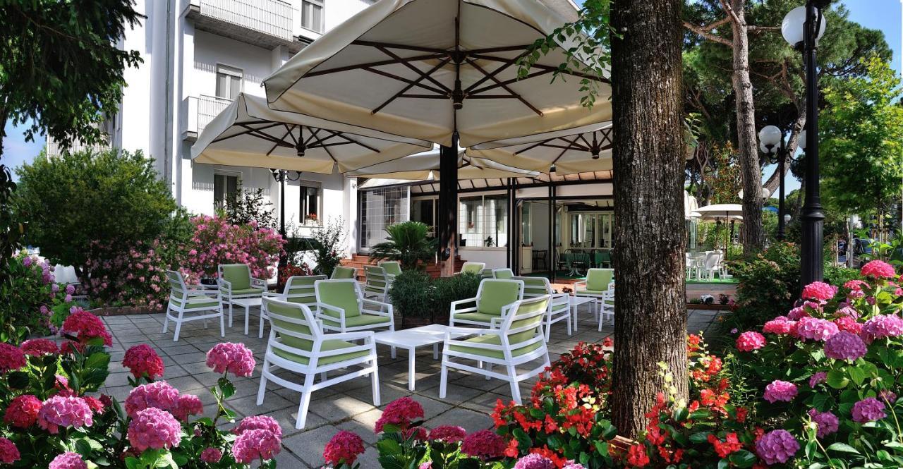 Hotel Suisse Milano Marittima Luaran gambar