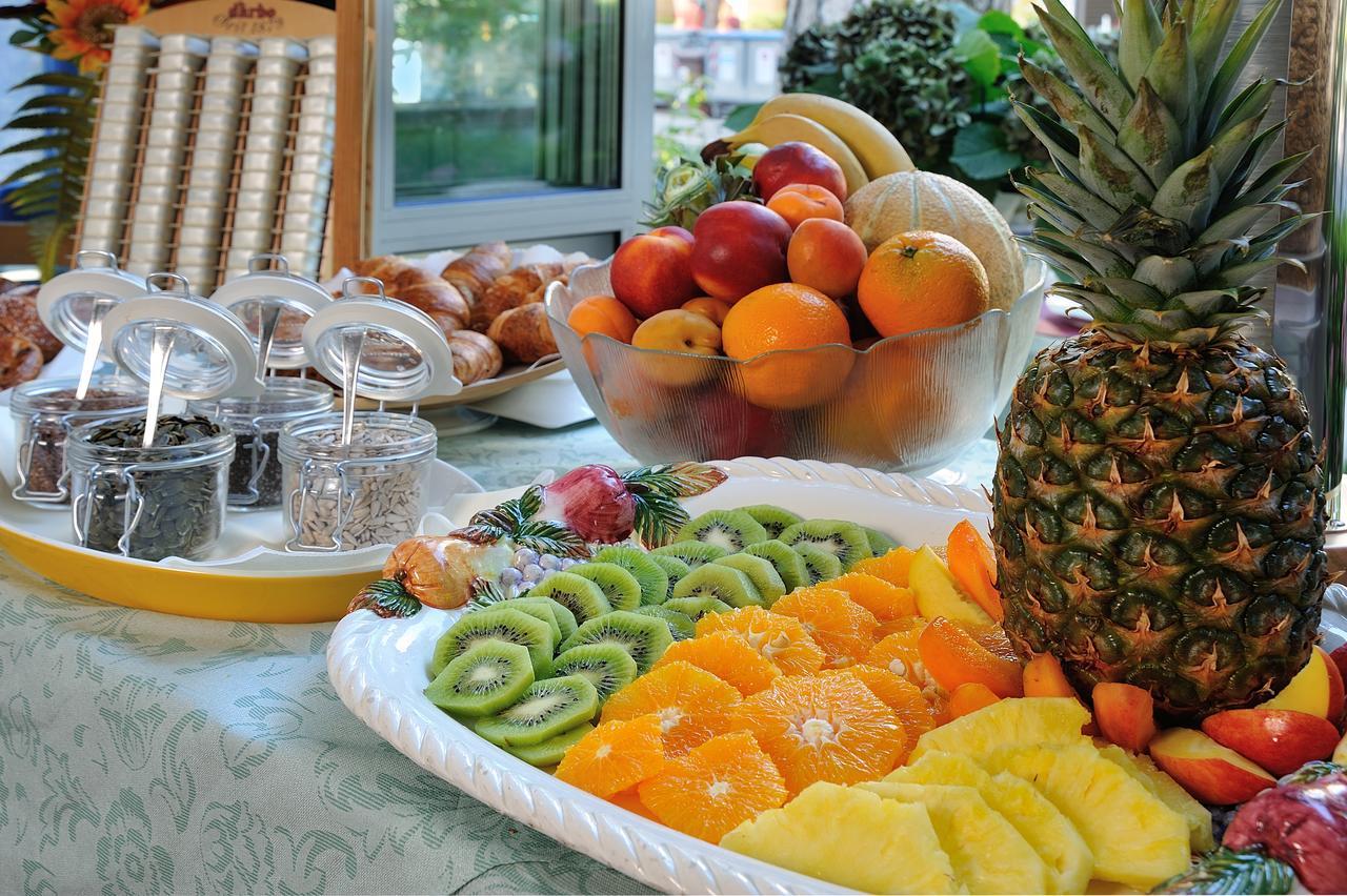 Hotel Suisse Milano Marittima Luaran gambar